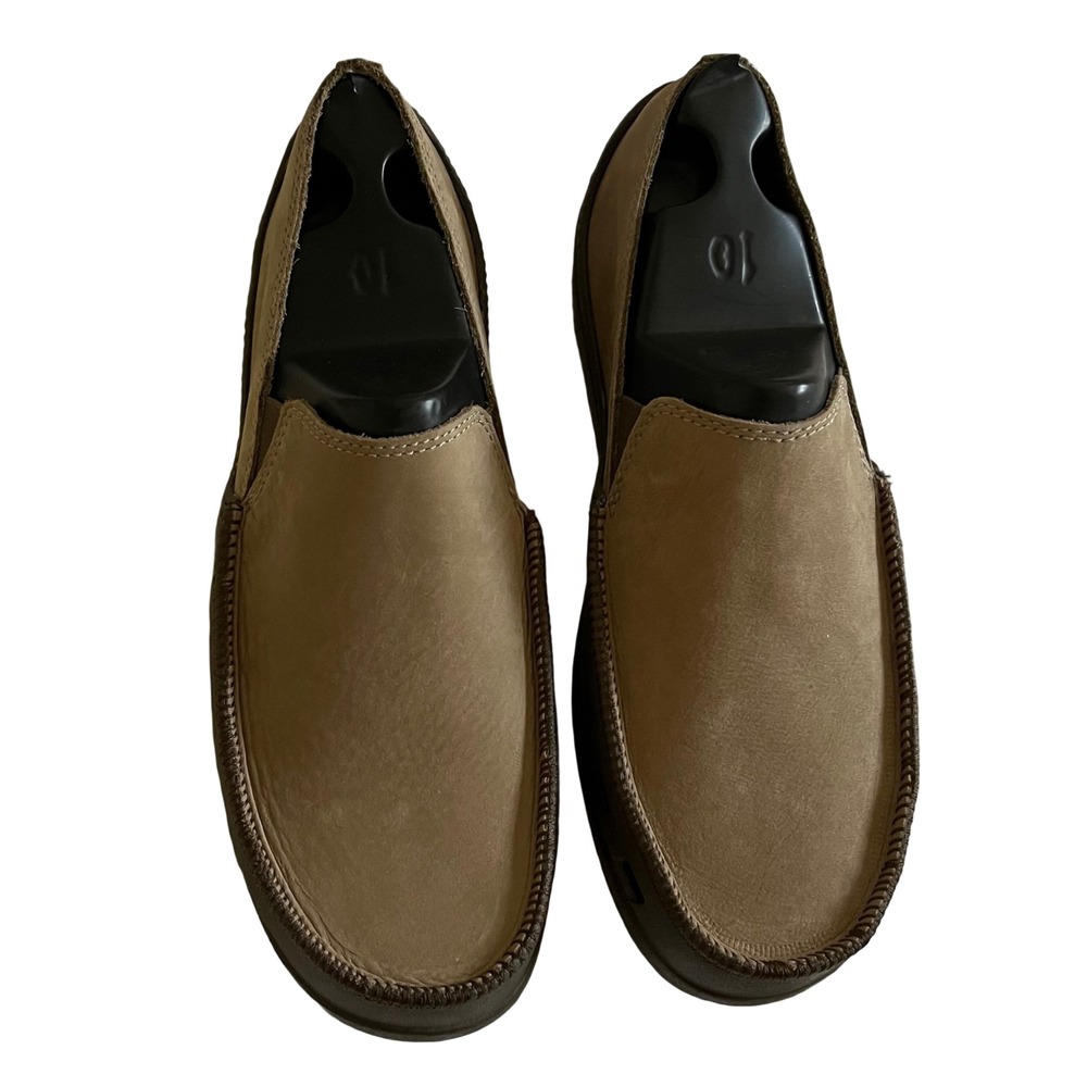 Crocs Leather Loafers Men 10 Tan New Slip On Moccasin Ventilated Casual Shoes